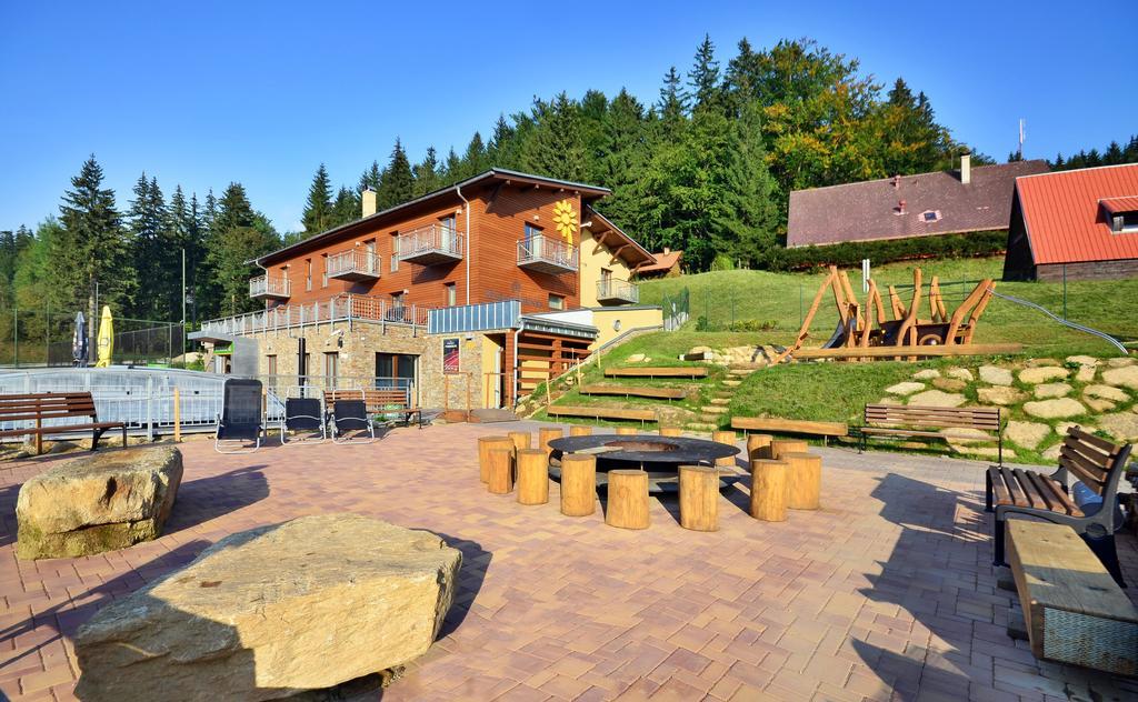 Dolní Morava Hotel Jirinka מראה חיצוני תמונה