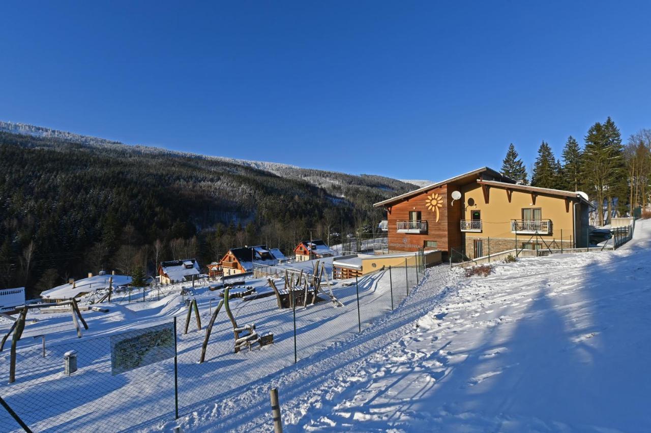 Dolní Morava Hotel Jirinka מראה חיצוני תמונה